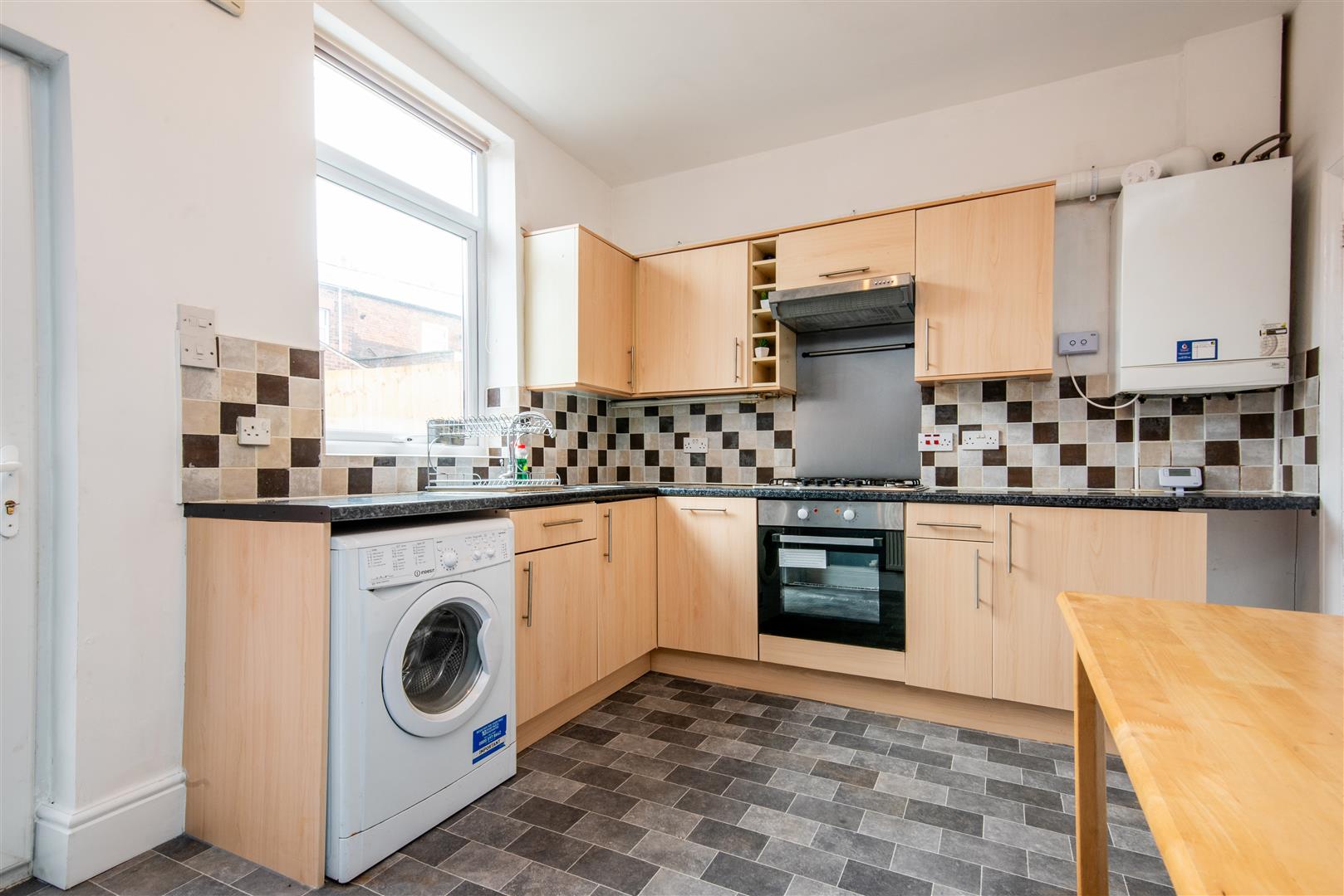 2 bed property in Geoffrey Street, Chorley